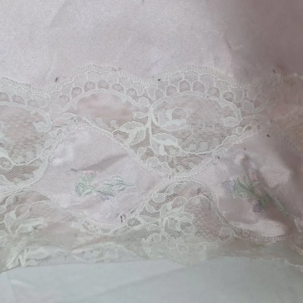 Vintage Etienne pink satin lace slip size medium - Picture 7 of 7